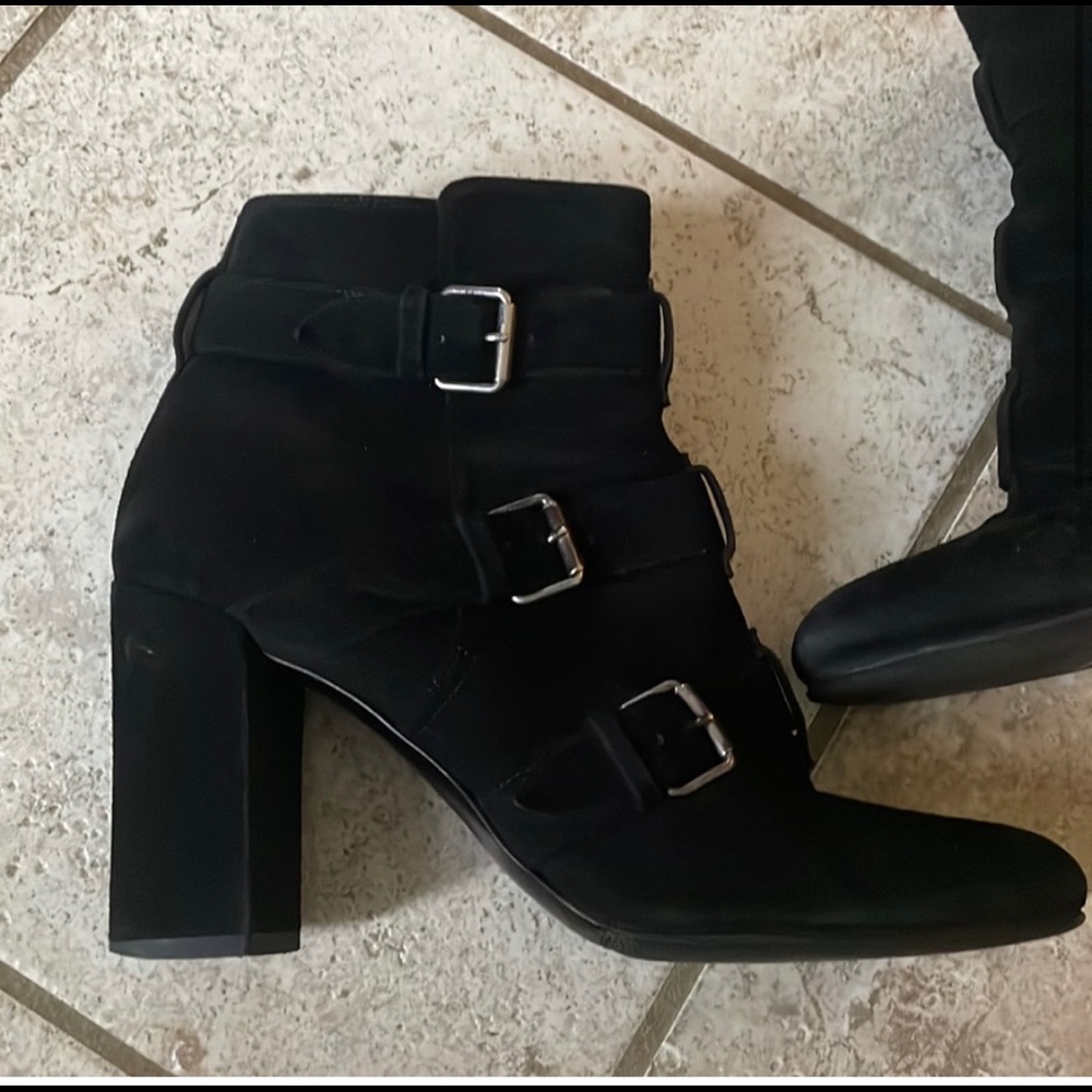 SAINT LAURENT Black Suede Buckle Ankle Boots w/ buckles - Picture 3 of 12